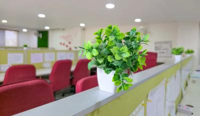 Coworking Spaces in & Near Navrangpura Ahmedabad